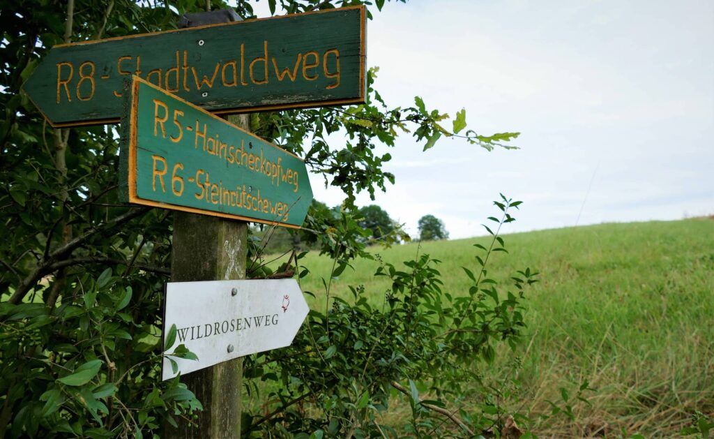 Beschilderung der Radwege in der Umgebung